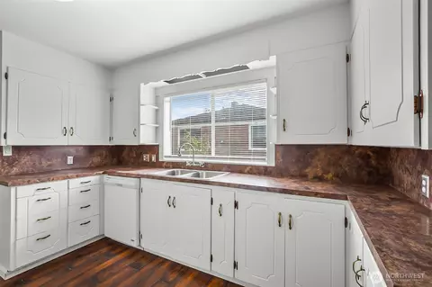 Kitchen - 1102 Lombard Ave, Everett, WA 98201 photo 1 of 5