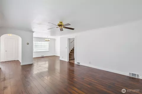 Living - 1102 Lombard Ave, Everett, WA 98201 photo 3 of 8