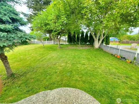 Exterior - 16 E Intercity Ave, Everett, WA 98208 photo 3 of 3