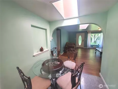 Dining - 16 E Intercity Ave, Everett, WA 98208 photo 1 of 2