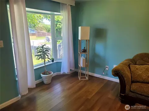 Living - 16 E Intercity Ave, Everett, WA 98208 photo 3 of 3
