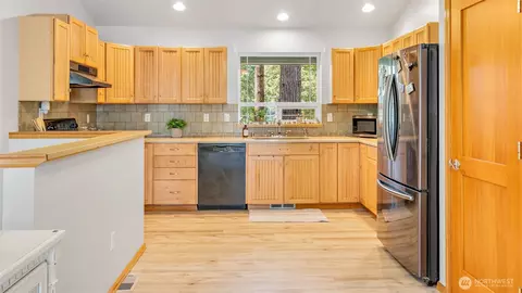 250 E Crest Ln, Grapeview, WA 98546 photo 19