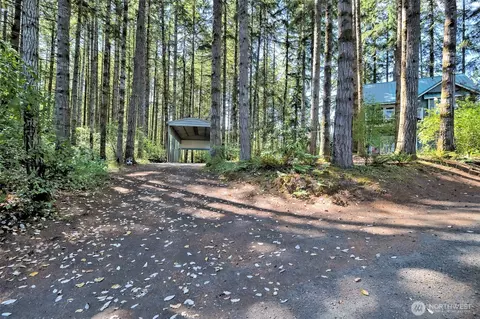 250 E Crest Ln, Grapeview, WA 98546 photo 33