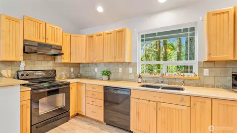 250 E Crest Ln, Grapeview, WA 98546 photo 20