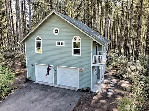 250 E Crest Ln, Grapeview, WA 98546 photo 6