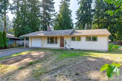 2808 Pine Cone Ct SE, Port Orchard, WA 98366