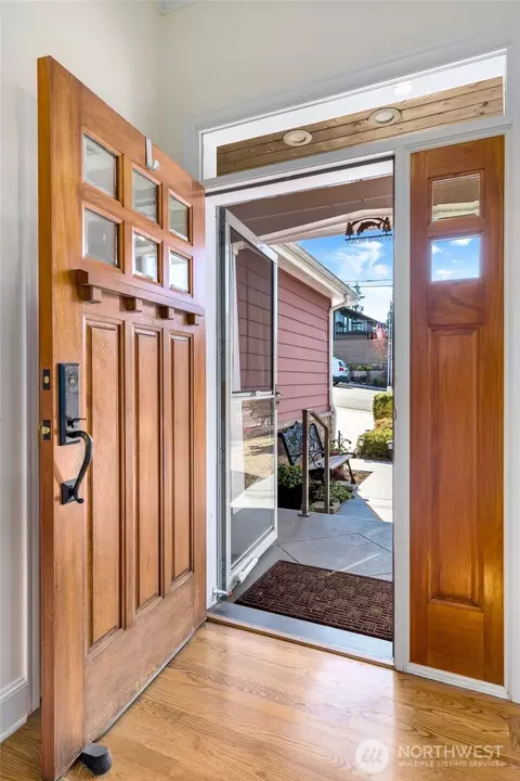 833 Walnut St, Edmonds, WA 98020 photo 6