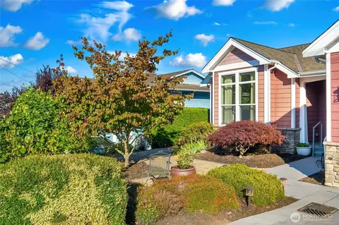 833 Walnut St, Edmonds, WA 98020 photo 3