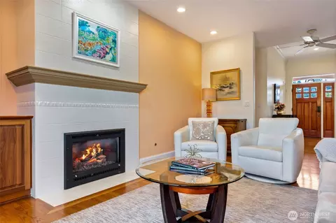 833 Walnut St, Edmonds, WA 98020 photo 18
