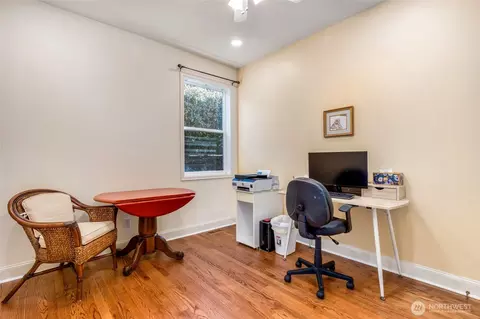 833 Walnut St, Edmonds, WA 98020 photo 23