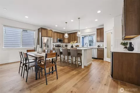 Dining - 14 160th Pl SE, Bothell, WA 98012 photo 2 of 3