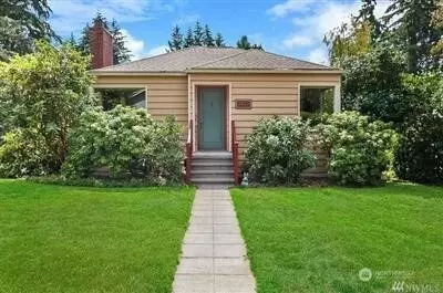 9923 NE 190th St, Bothell, WA 98011