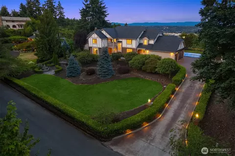 412 Hi Crest Dr, Auburn, WA 98001