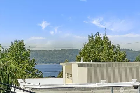 603 7th Ave N #A306, Edmonds, WA 98020