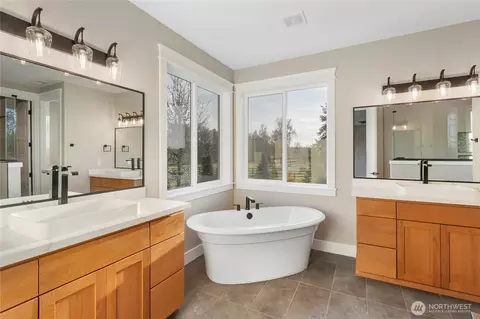 Bath - 1210 267th St E, Spanaway, WA 98387 photo 5 of 8