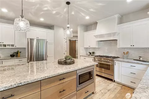 Kitchen - 1210 267th St E, Spanaway, WA 98387 photo 10 of 10
