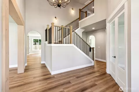 Entry Way - 1210 267th St E, Spanaway, WA 98387 photo 3 of 5