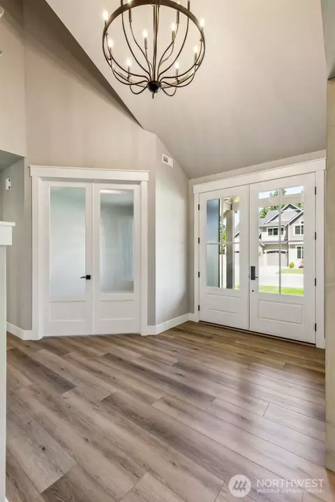 Entry Way - 1210 267th St E, Spanaway, WA 98387 photo 2 of 5