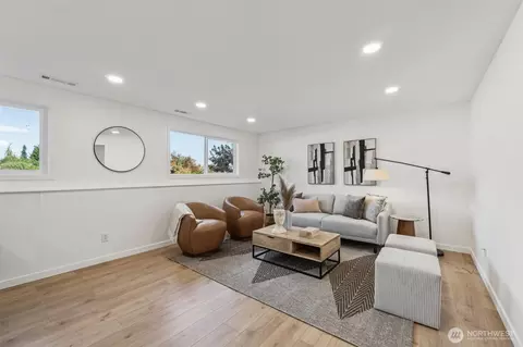 Living - 3602 104th Pl SE, Everett, WA 98208 photo 1 of 1
