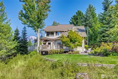 132 Hellem Dr, Packwood, WA 98361