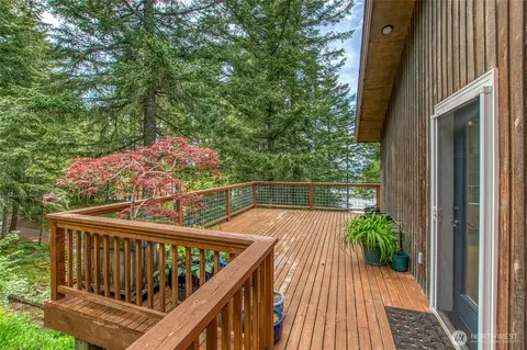Exterior - 121 Switchback Rd, Eastsound, WA 98245 photo 5 of 5