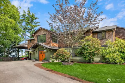 15194 Sunrise Dr NE, Bainbridge Island, WA 98110