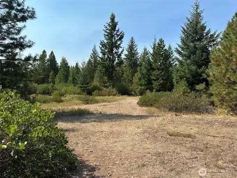 2 Cedar Monument Rd, Goldendale, WA 98620