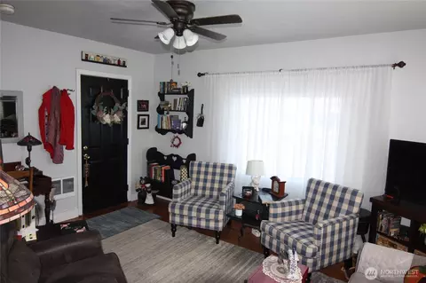 Other - 511 16th Ave, Longview, WA 98632 photo 3 of 4
