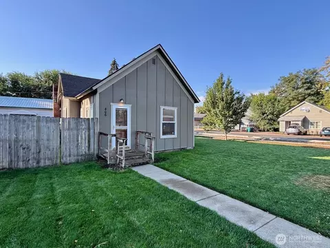 406 W 7th Ave, Ellensburg, WA 98926
