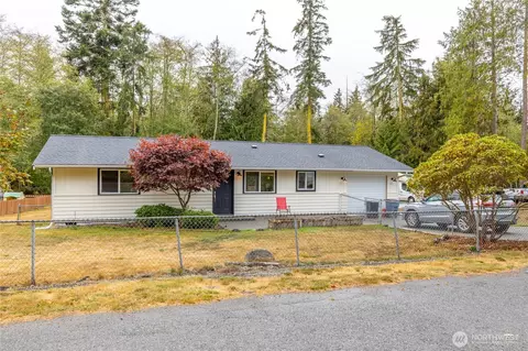 250 E Bluff Dr, Port Angeles, WA 98362