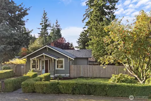 Exterior - 2202 73rd St SE, Everett, WA 98203 photo 2 of 9