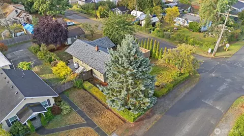 View/Area - 2202 73rd St SE, Everett, WA 98203 photo 5 of 10
