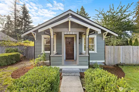 Exterior - 2202 73rd St SE, Everett, WA 98203 photo 1 of 9