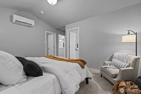 Bedroom - 7025 Rainier Dr #C, Everett, WA 98203 photo 3 of 4