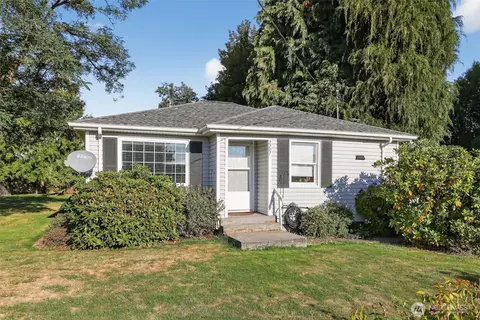 2207 36th Ave, Longview, WA 98632