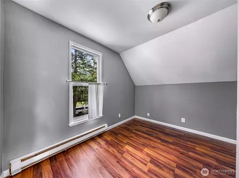 Bedroom - 2118 Hoyt Ave, Everett, WA 98201 photo 8 of 9