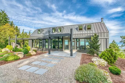 217 Roberts Point Trl, Eastsound, WA 98245 photo 2