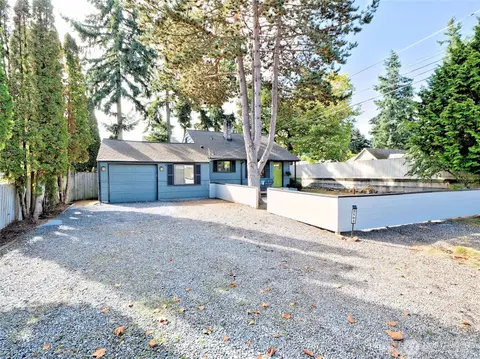 2103 N 193rd St, Shoreline, WA 98133