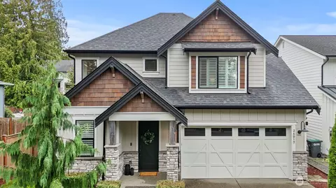 26017 216th Pl SE, Maple Valley, WA 98038