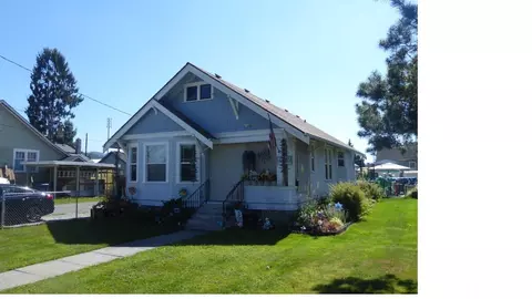 612 W Hazel St, Mount Vernon, WA 98273