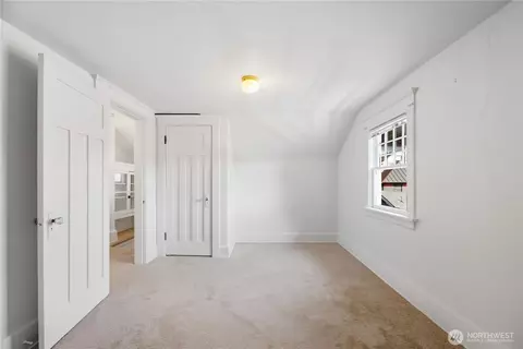 2614 E Spring St, Seattle, WA 98122 photo 34