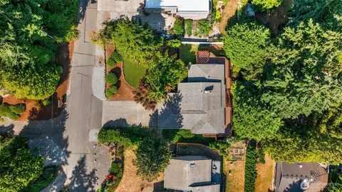View/Area - 21907 3rd Ave SE, Bothell, WA 98021 photo 1 of 2