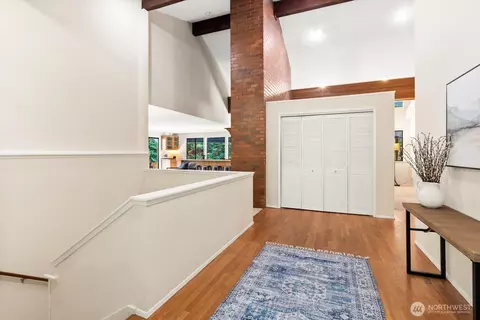 Entry Way - 21907 3rd Ave SE, Bothell, WA 98021 photo 1 of 3