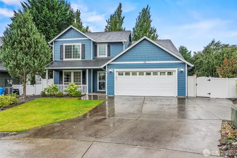 70 Crown Point Rd, Longview, WA 98632