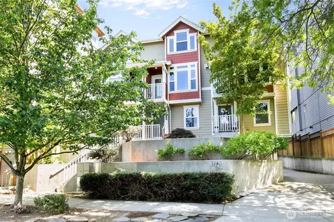 418 11th Ave E #B, Seattle, WA 98102