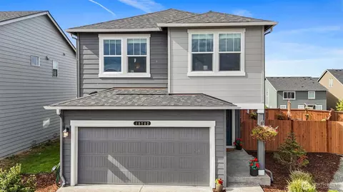 18702 Lipoma Pl E #976, Puyallup, WA 98374