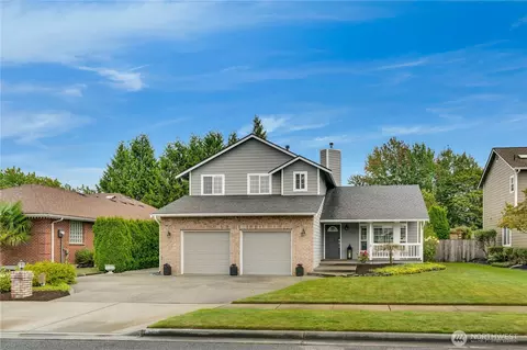 933 23rd St NW, Puyallup, WA 98371