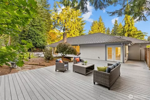 Exterior - 1521 142nd Pl SE, Mill Creek, WA 98012 photo 5 of 10