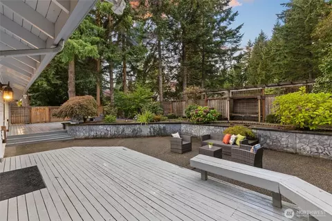 Exterior - 1521 142nd Pl SE, Mill Creek, WA 98012 photo 2 of 10