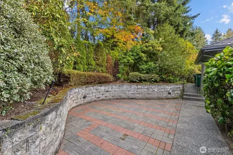 Exterior - 1521 142nd Pl SE, Mill Creek, WA 98012 photo 8 of 10